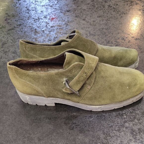 Liz Claiborne Green Suede Loafers with Rubber Sole - Picture 1 of 6